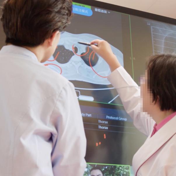 Shenzhen Cuhub Smart Touch stellt vielseitige All-in-One-Maschine für mehrere Branchen vor